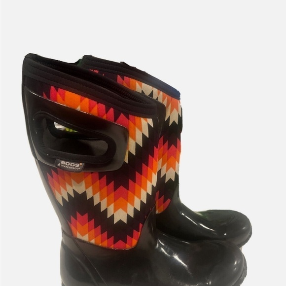 Boggs Youth Native Waterproof Boots Youth Size 5 - Picture 2 of 11